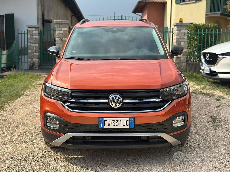 Usata VW T-Cross Style 95 CV (69 kW) 2019 Arancione SUV
