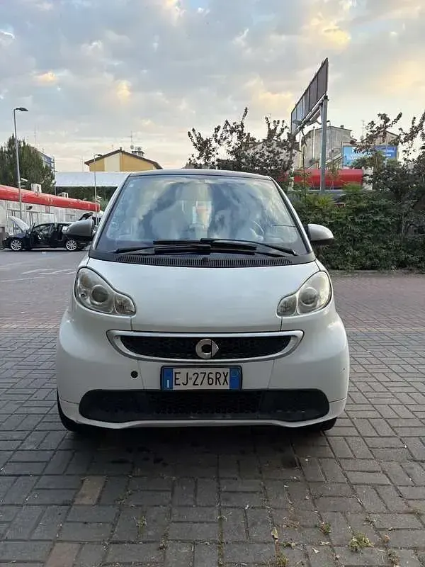 Usata Smart ForTwo Coupé Passion 71 CV (52 kW) 2011 Bianco Coupé