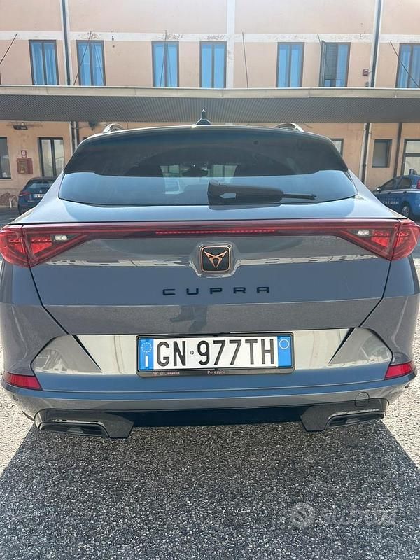 Usata Cupra Formentor 150 CV (110 kW) 2023 Grigio SUV