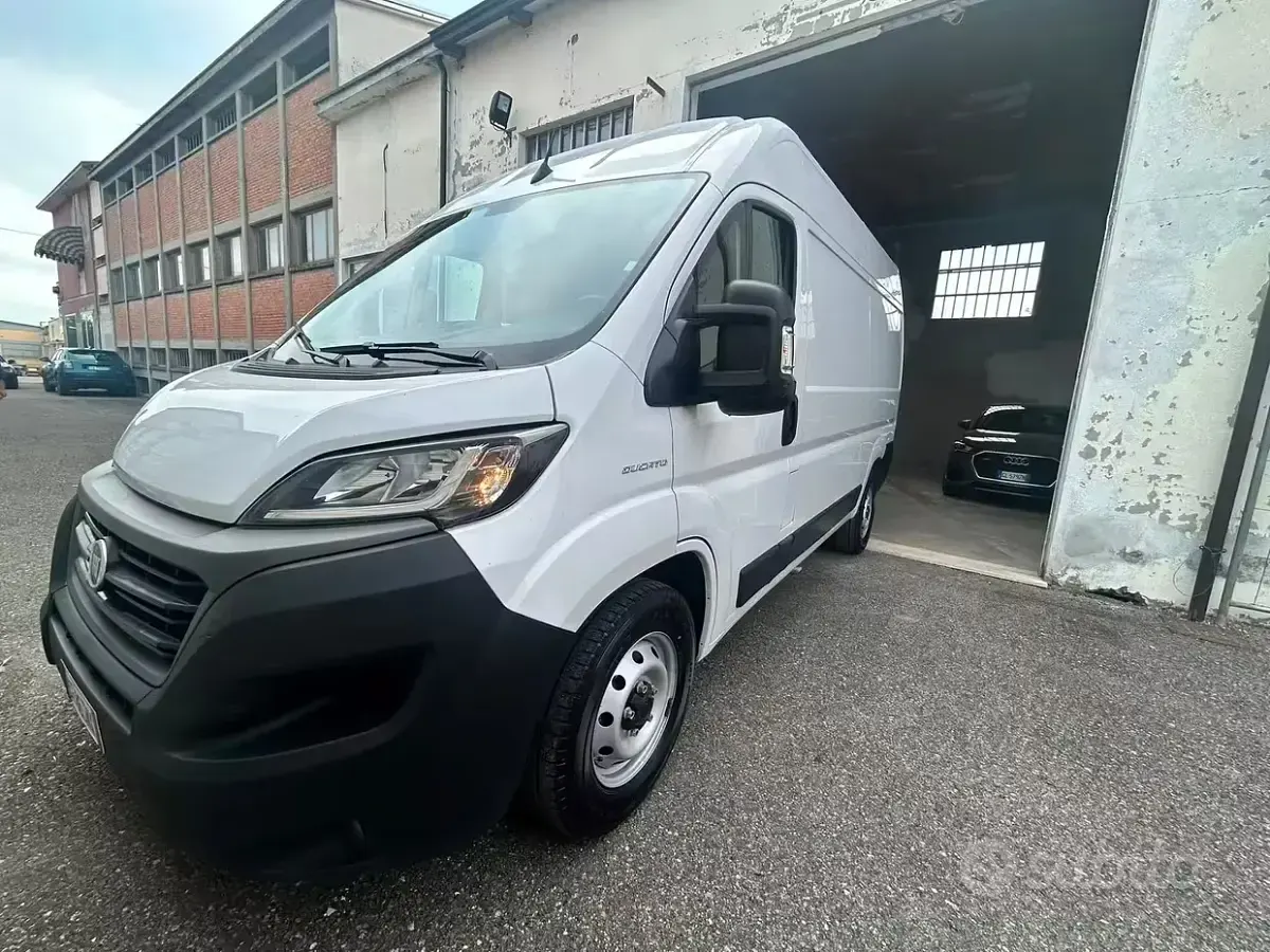 Usata Fiat Ducato 141 CV (103 kW) 2021 Bianco Furgone