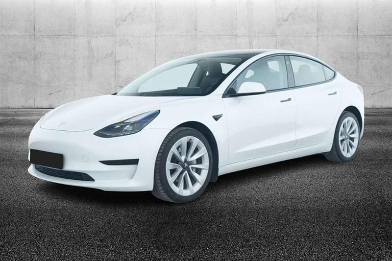 Usata Tesla Model 3 RWD 208 kW (283 CV) 2022 Bianco Berlina
