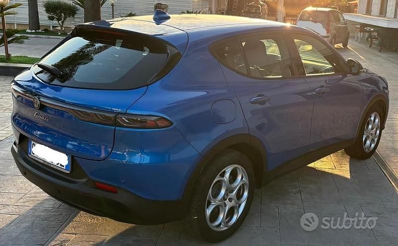 Usata Alfa Romeo Tonale Sprint 131 CV (96 kW) 2023 Blu SUV