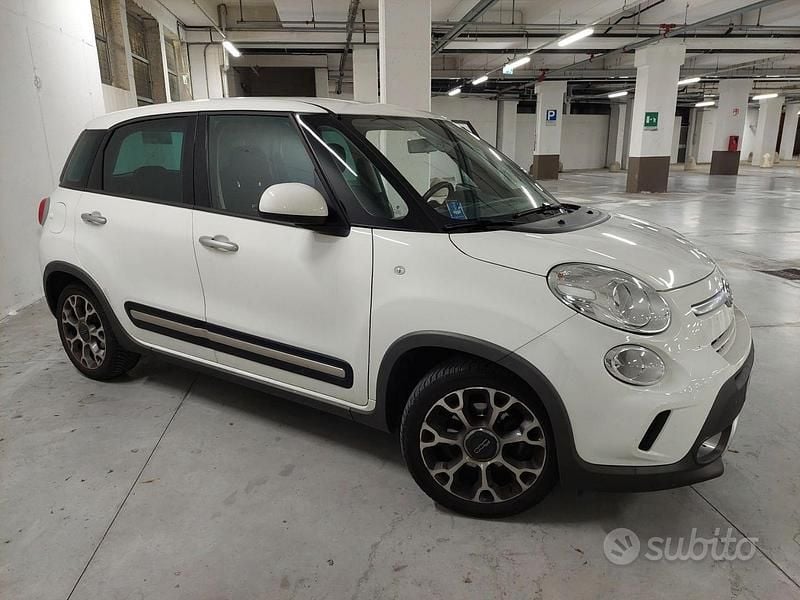 Begagnad Fiat 500L Trekking 85 HK (62 kW) 2015 Minibuss