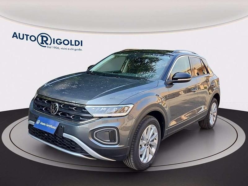 Usata VW T-Roc Life 116 CV (85 kW) 2025 Indium grey metallizzato nero SUV