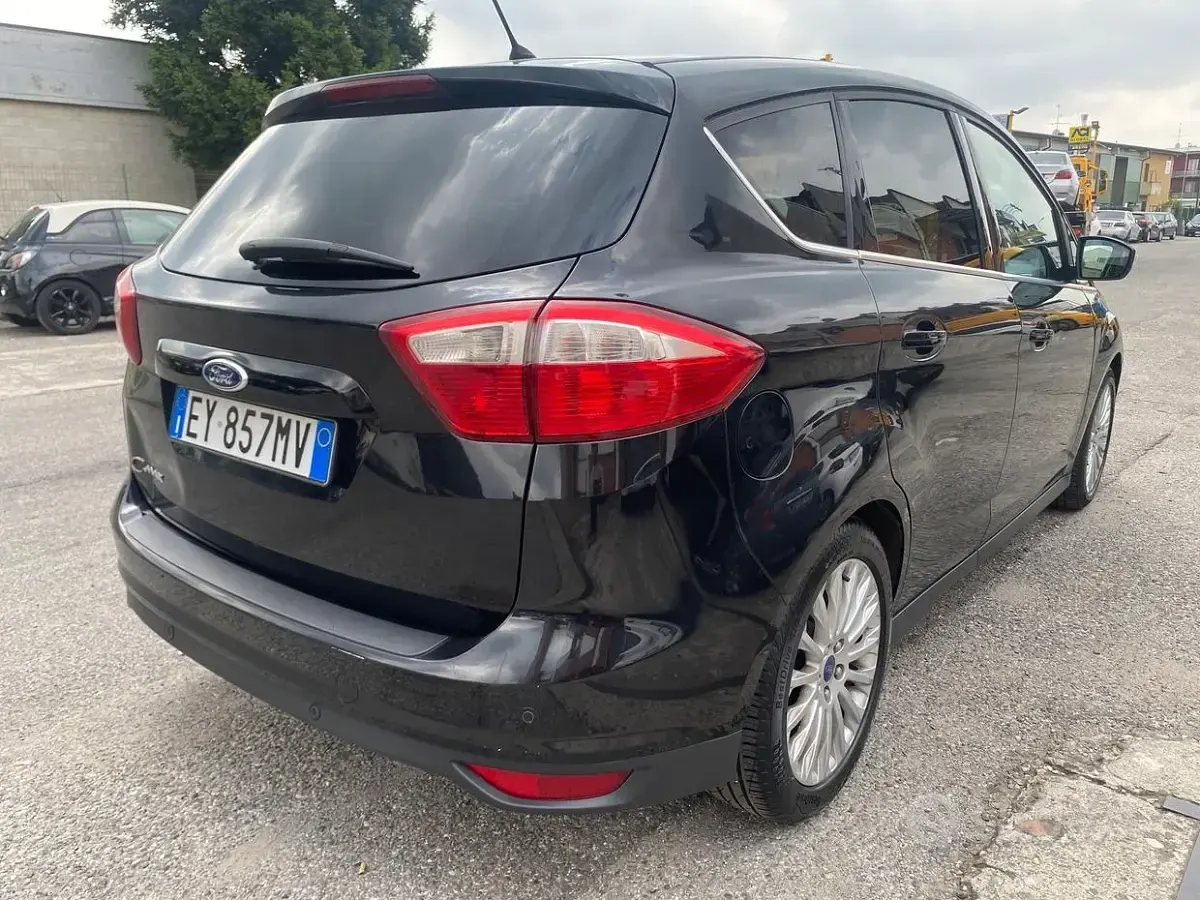 Usata Ford C-MAX Titanium 95 CV (69 kW) 2015 Nero Monovolume