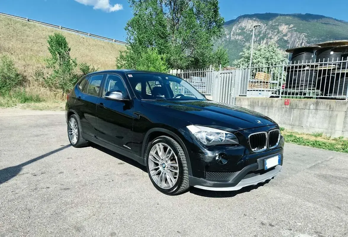 Usata BMW X1 xLine 143 CV (105 kW) 2015 Nero SUV