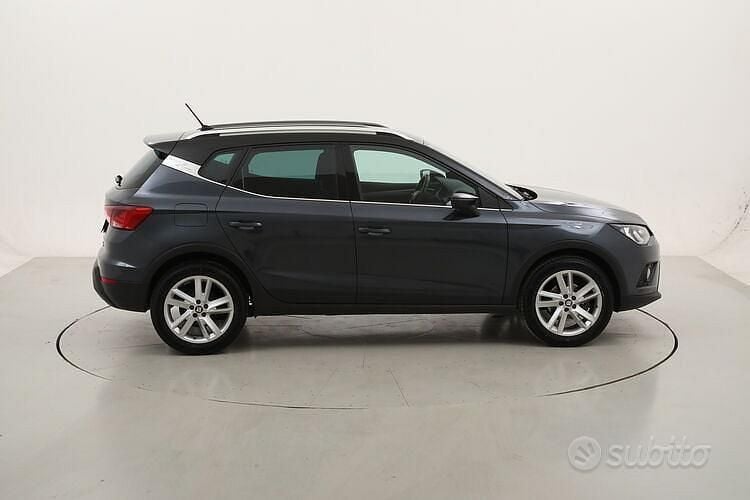 Usata Seat Arona FR 90 CV (66 kW) 2020 Grigio SUV