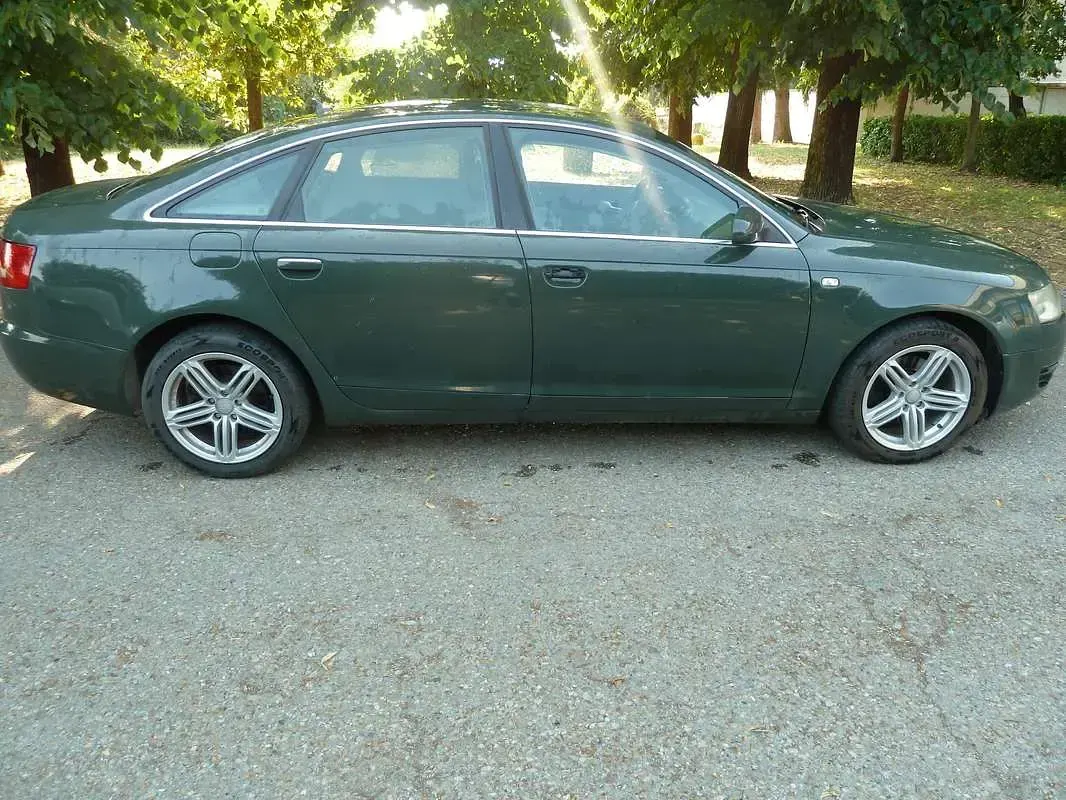 Usata Audi A6 140 CV (102 kW) 2009 Verde Berlina