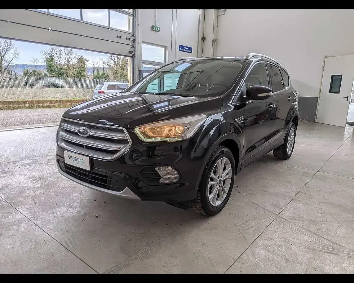 Usata Ford Kuga Titanium S 120 CV (88 kW) 2017 SUV