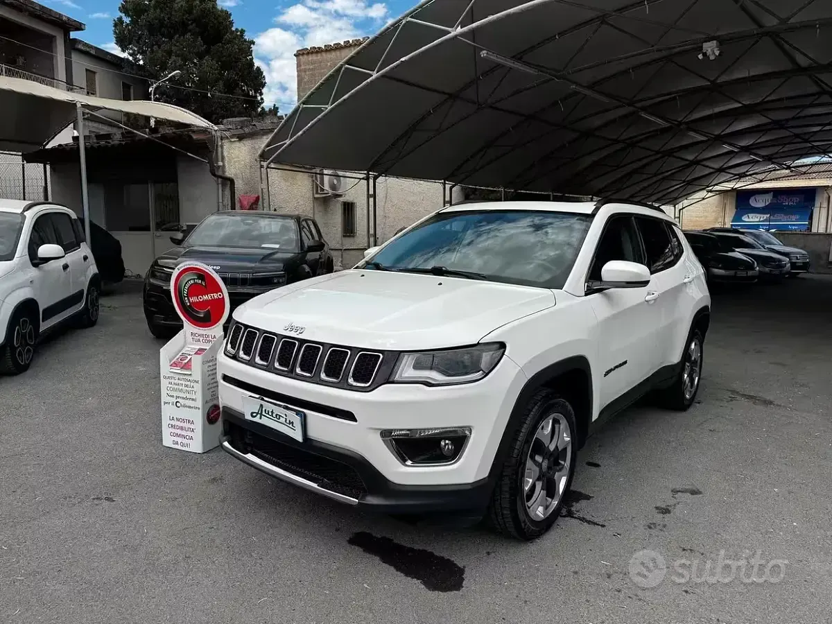 Usata Jeep Compass Limited 140 CV (102 kW) 2018 Bianco SUV
