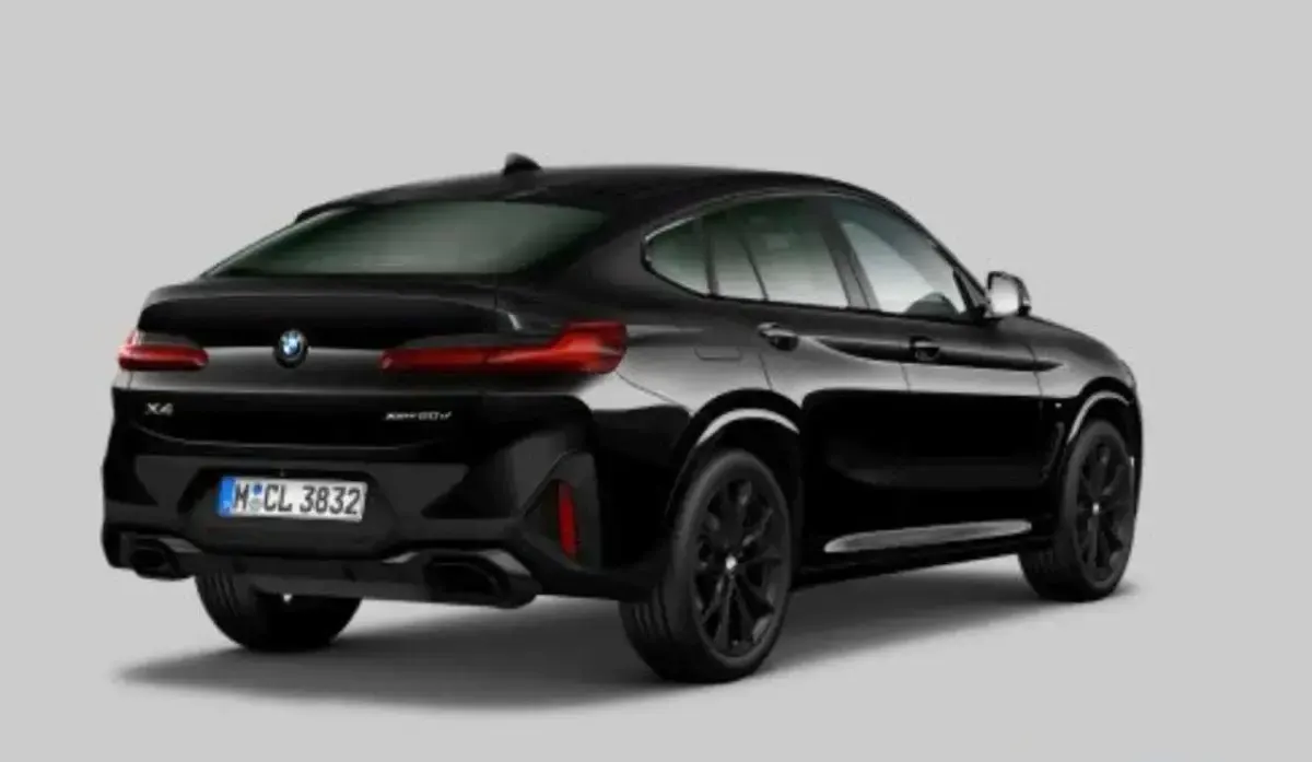 Usata BMW X4 Comfort Edition 190 CV (139 kW) 2025 Nero SUV