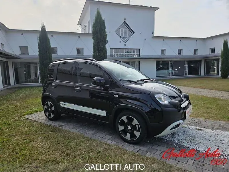 Nuova Fiat Panda Cross 69 CV (50 kW) 2025 Rosso Utilitaria