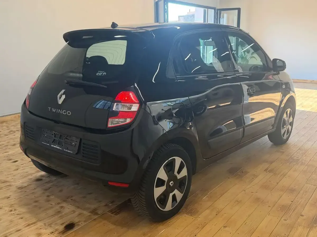 Usata Renault Twingo LIMITED 71 CV (52 kW) 2019 Nero Utilitaria