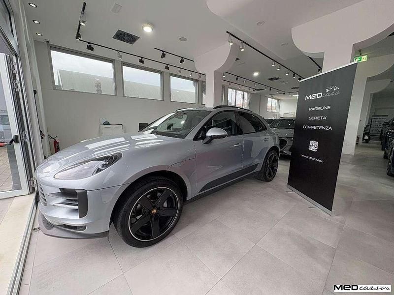Usata Porsche Macan 252 CV (185 kW) 2019 Argento SUV