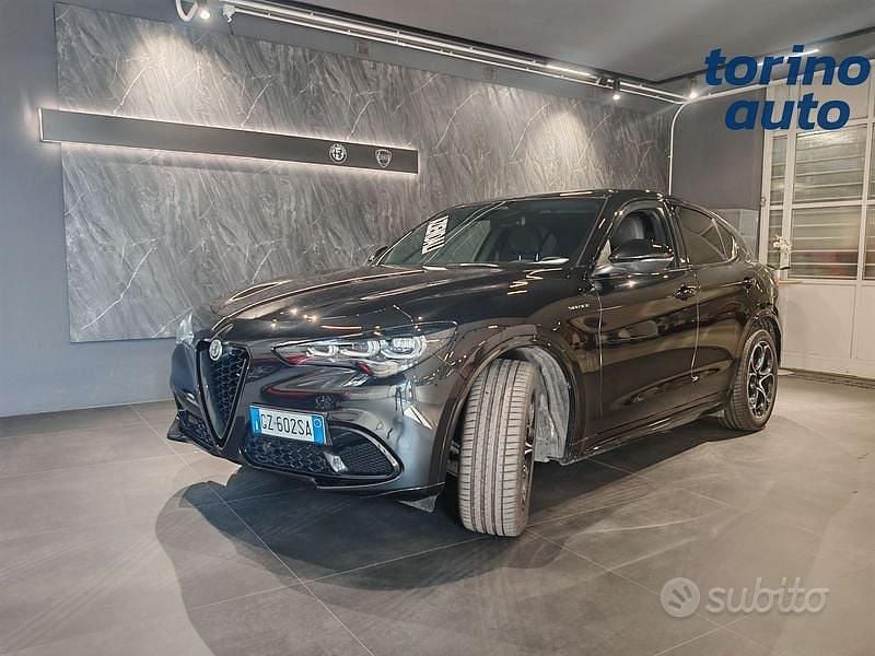 Usata Alfa Romeo Stelvio Veloce 210 CV (154 kW) 2025 Nero SUV