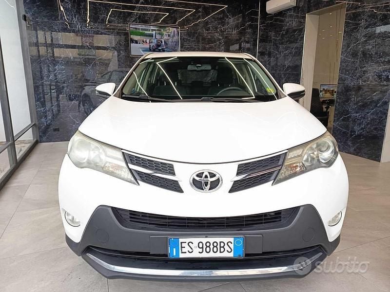 Bianco Usata 2013 Toyota RAV4 Style SUV | 6999 € (Super prezzo) - Immagine 1/4