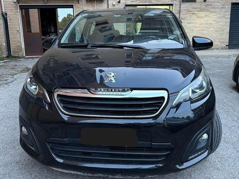 Usata Peugeot 108 Active 69 CV (50 kW) 2014 Grigio Utilitaria