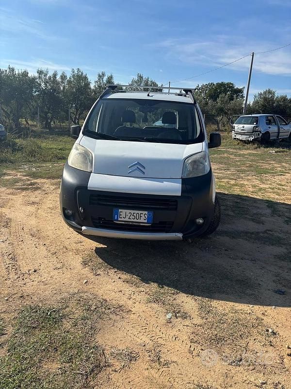 Occasion Citroën Nemo 75 ch (55 kW) 2011 Blanc Monospace
