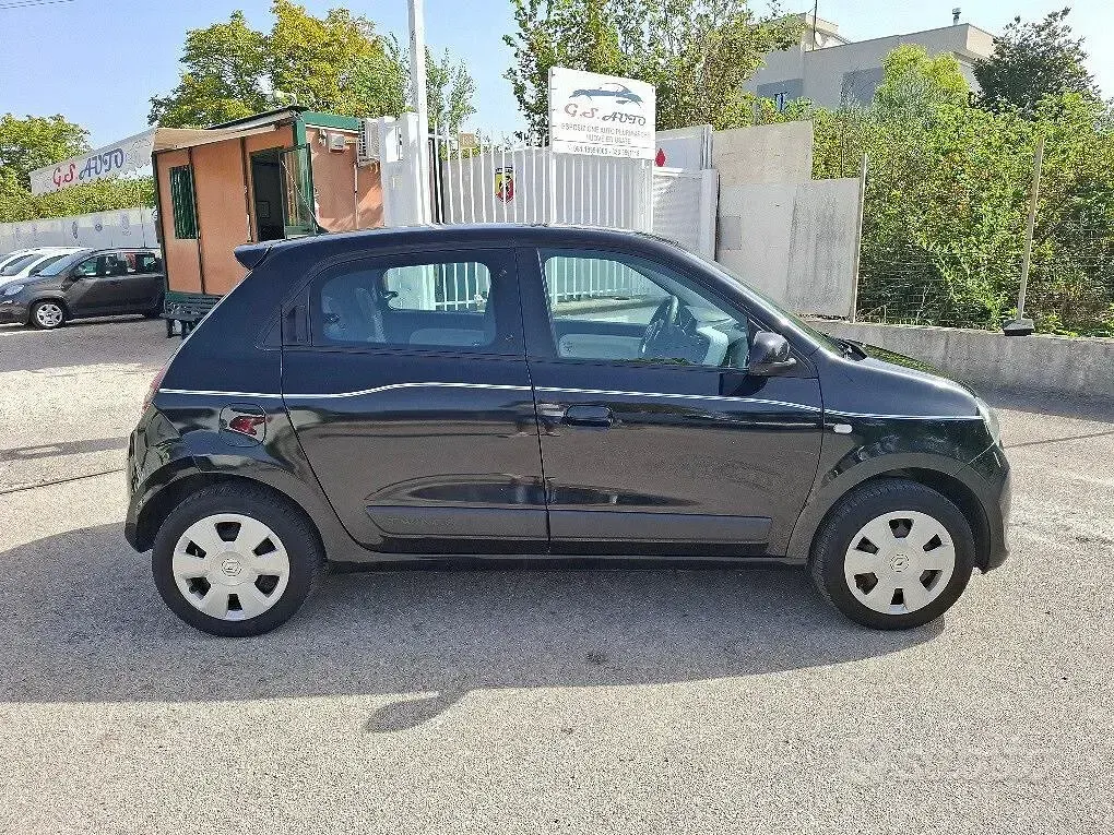 Usata Renault Twingo 69 CV (50 kW) 2016 Nero Utilitaria
