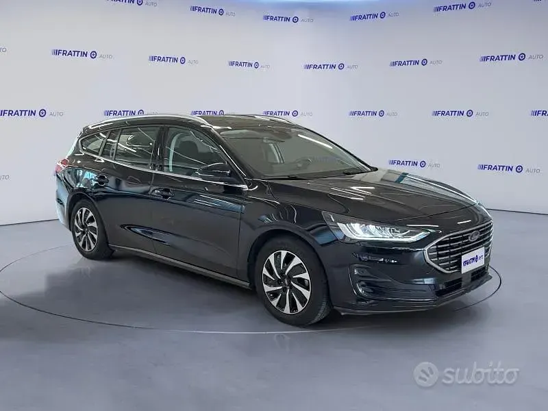 Usata Ford Focus Titanium 116 CV (85 kW) 2025 Magnetic grey [73b]  metalliz Station wagon