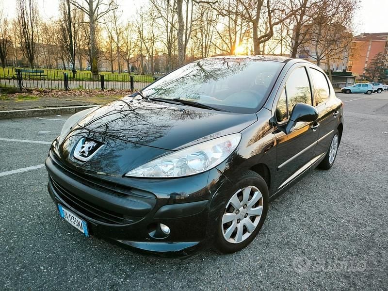 Usata Peugeot 207 Sport 75 CV (55 kW) 2009 Nero Berlina