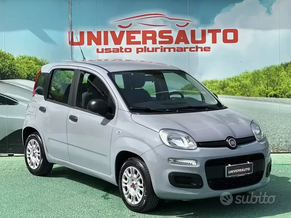 Usata Fiat Panda Easy 69 CV (50 kW) 2018 Grigio Utilitaria