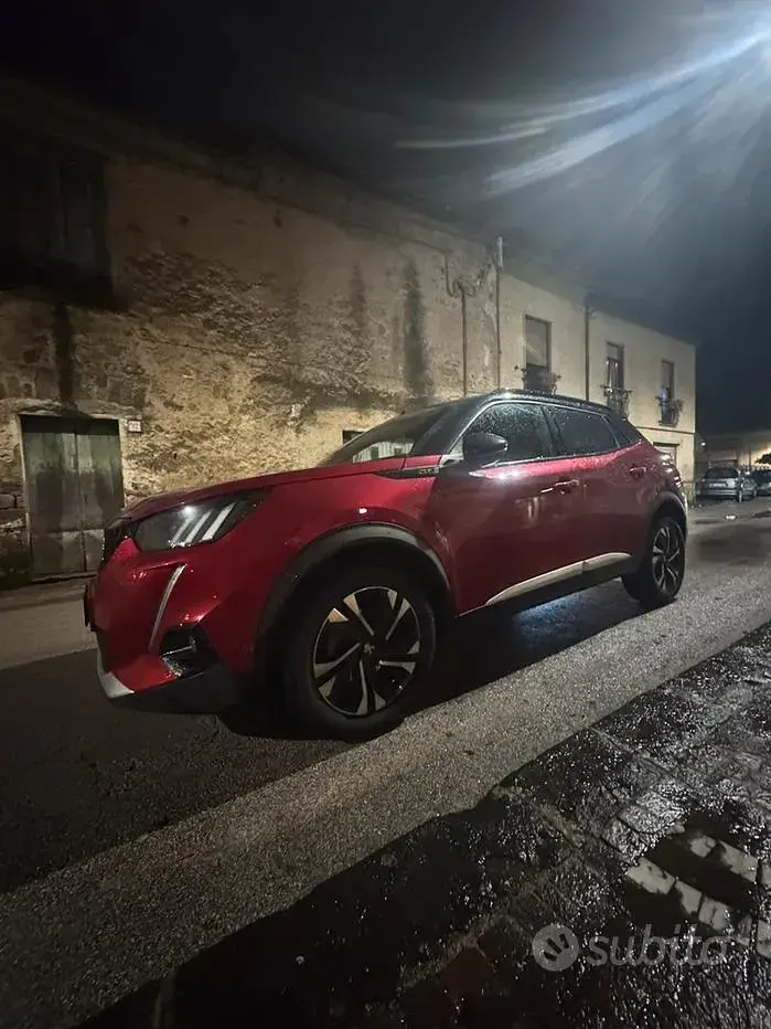 Usata Peugeot 2008 GTi 110 CV (80 kW) 2020 Rosso SUV