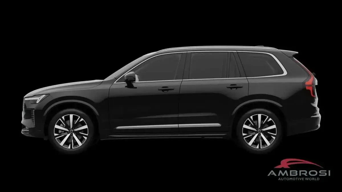 Nuova Volvo XC90 Core 250 CV (183 kW) 2026 Onyx black SUV