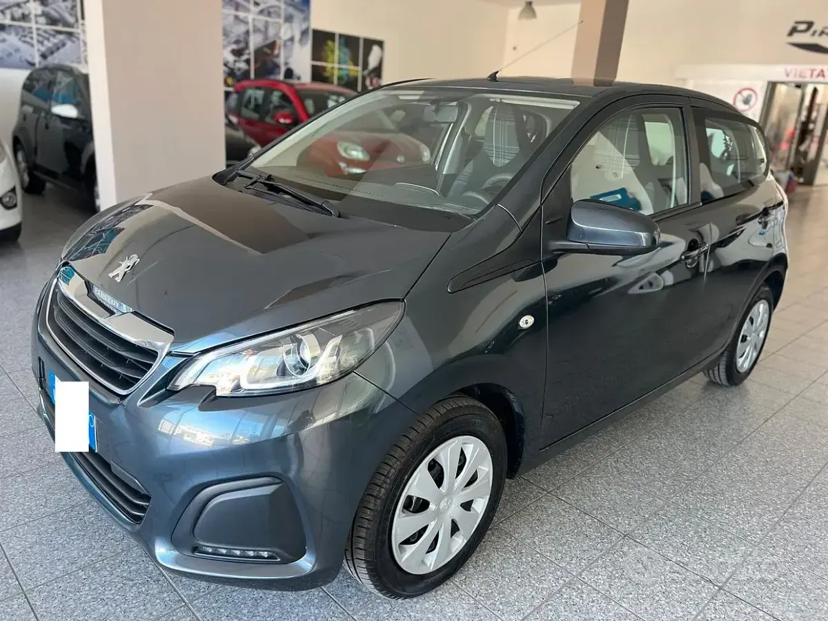 Usata Peugeot 108 Access 69 CV (50 kW) 2017 Grigio Berlina