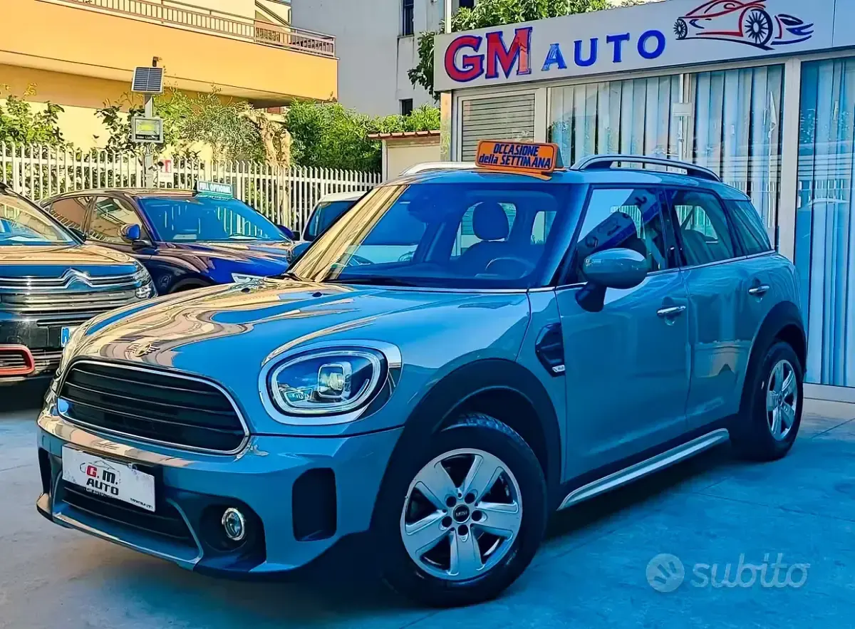 Käytetty Mini Countryman 116 HP (85 kW) 2022 Harmaa Katumaasturi