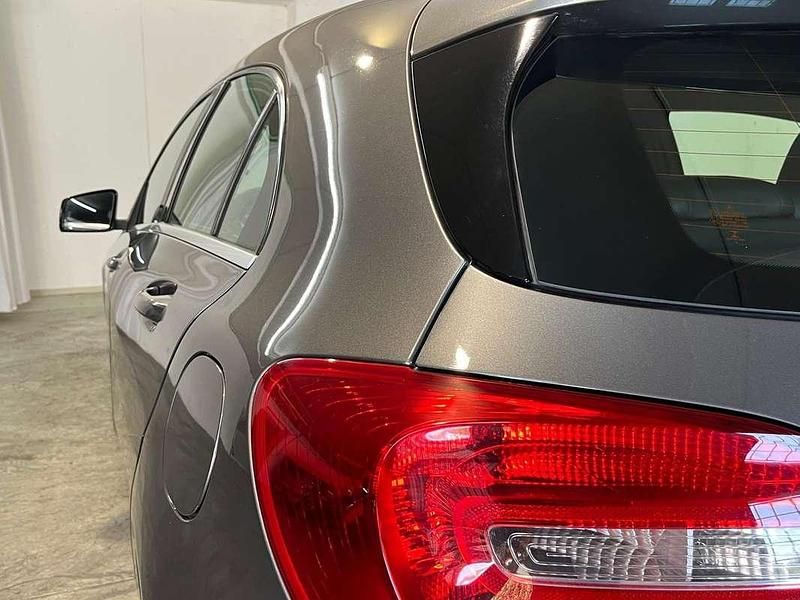 Usata Mercedes A180 109 CV (80 kW) 2016 Berlina
