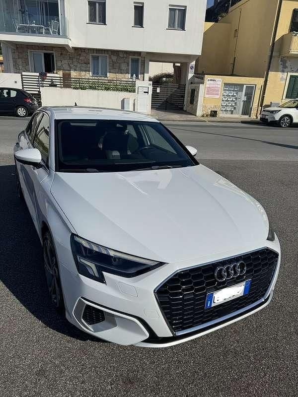 Usata Audi A3 Business 150 CV (110 kW) 2021 Bianco Berlina