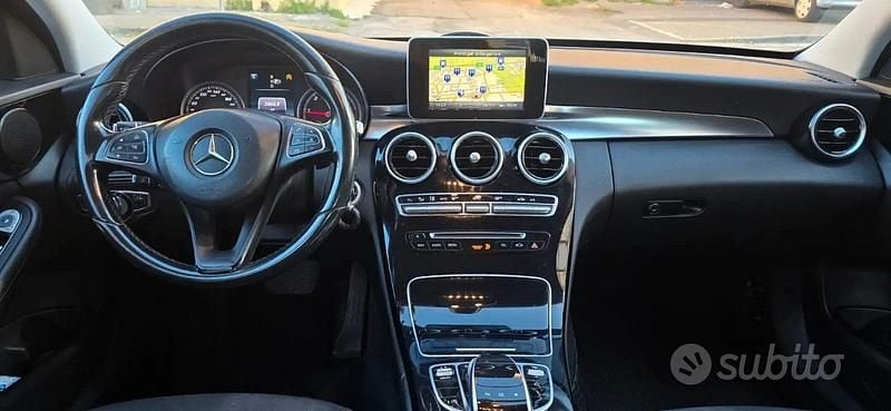 Usata Mercedes C180 116 CV (85 kW) 2015 Berlina