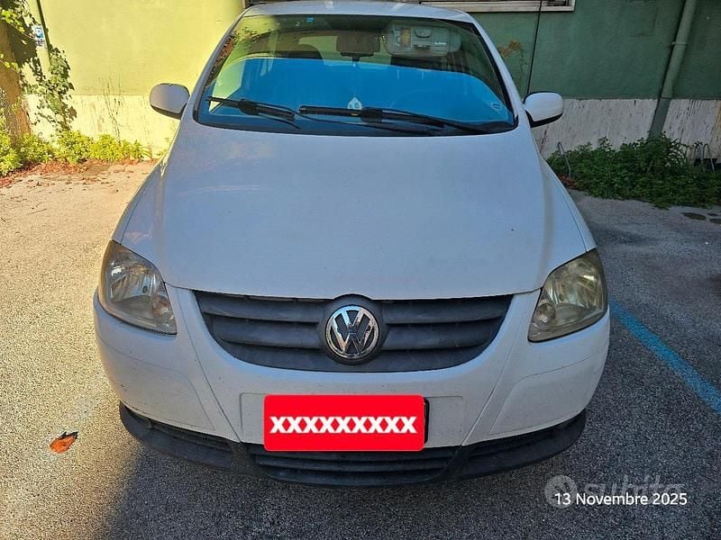 Usata VW Fox 69 CV (50 kW) 2009 Bianco Utilitaria