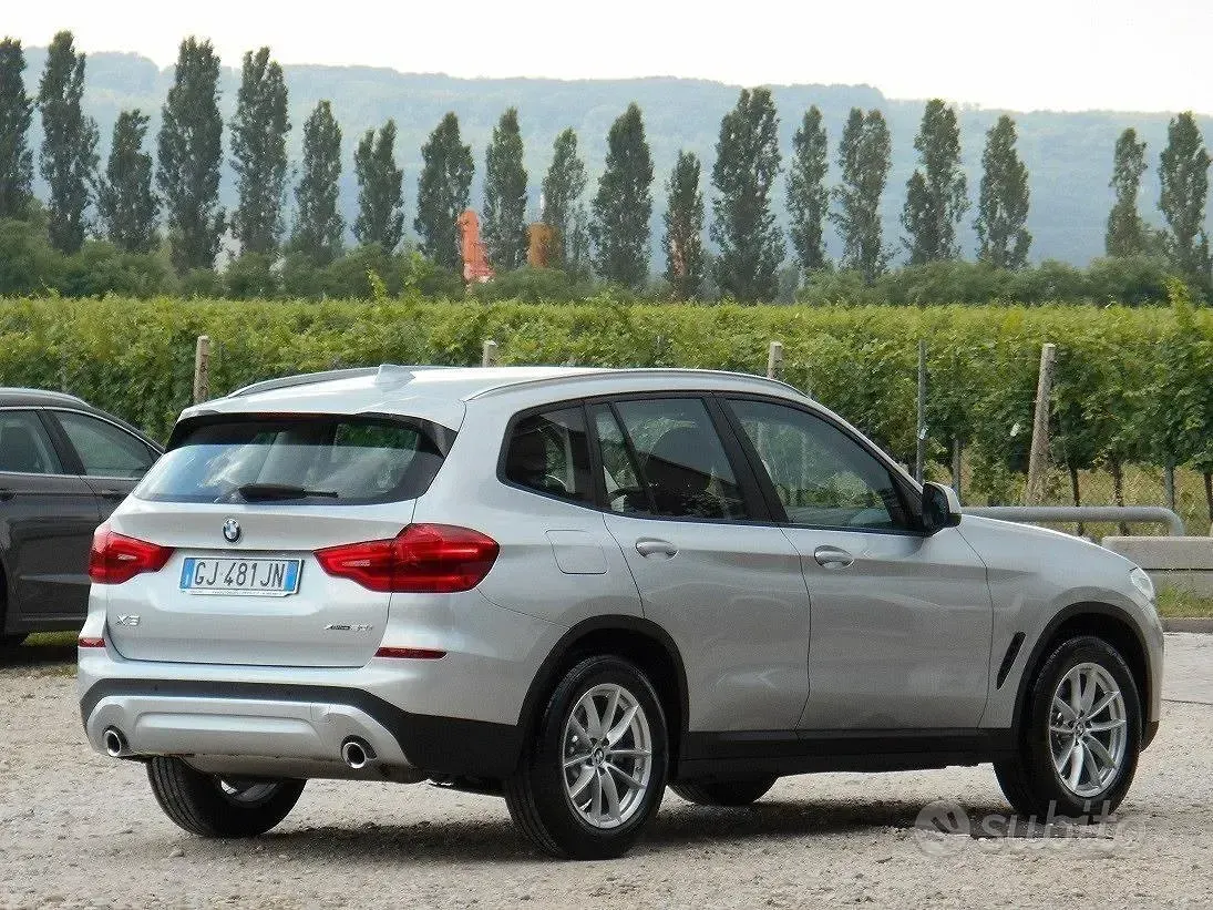 Usata BMW X3 Advantage 184 CV (135 kW) 2022 Grigio SUV