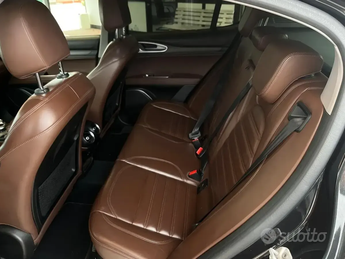 Usata Alfa Romeo Stelvio 210 CV (154 kW) 2017 SUV
