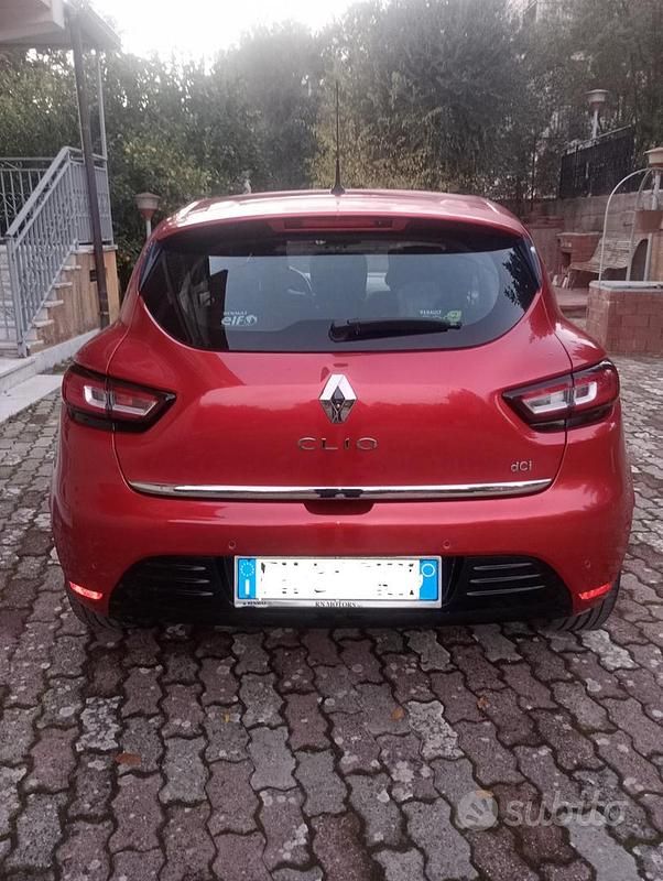 Usata Renault Clio IV 90 CV (66 kW) 2017 Rosso Utilitaria