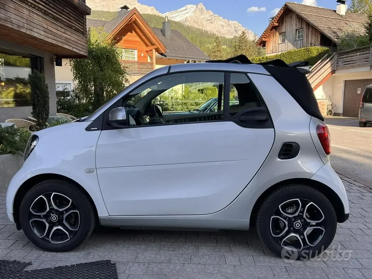 Usata Smart ForTwo Cabrio 90 CV (66 kW) 2019 Cabrio