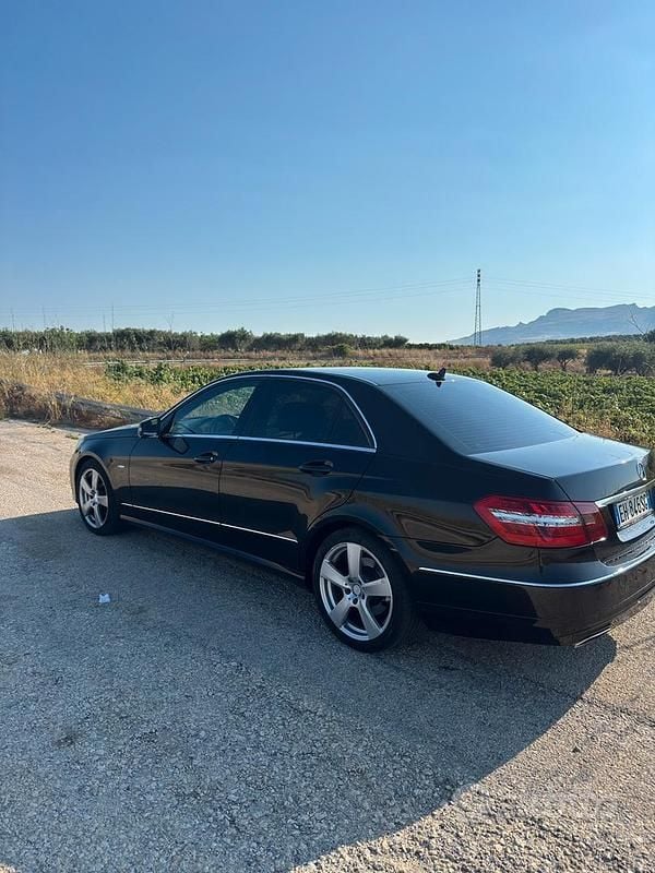 Usata Mercedes E350 2011 Nero Berlina