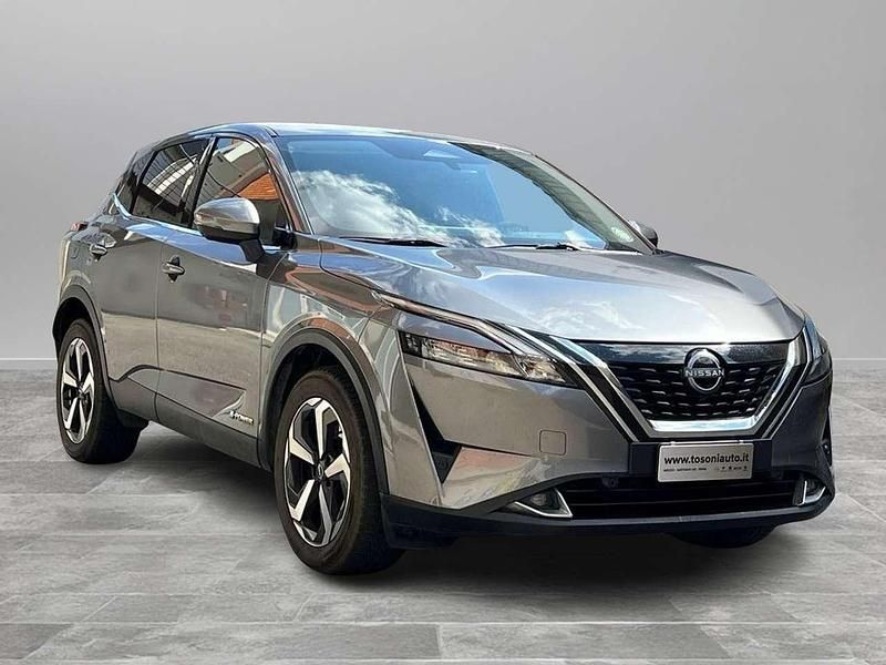 Usata Nissan Qashqai N-Connecta 158 CV (116 kW) 2023 Ceramic grey SUV