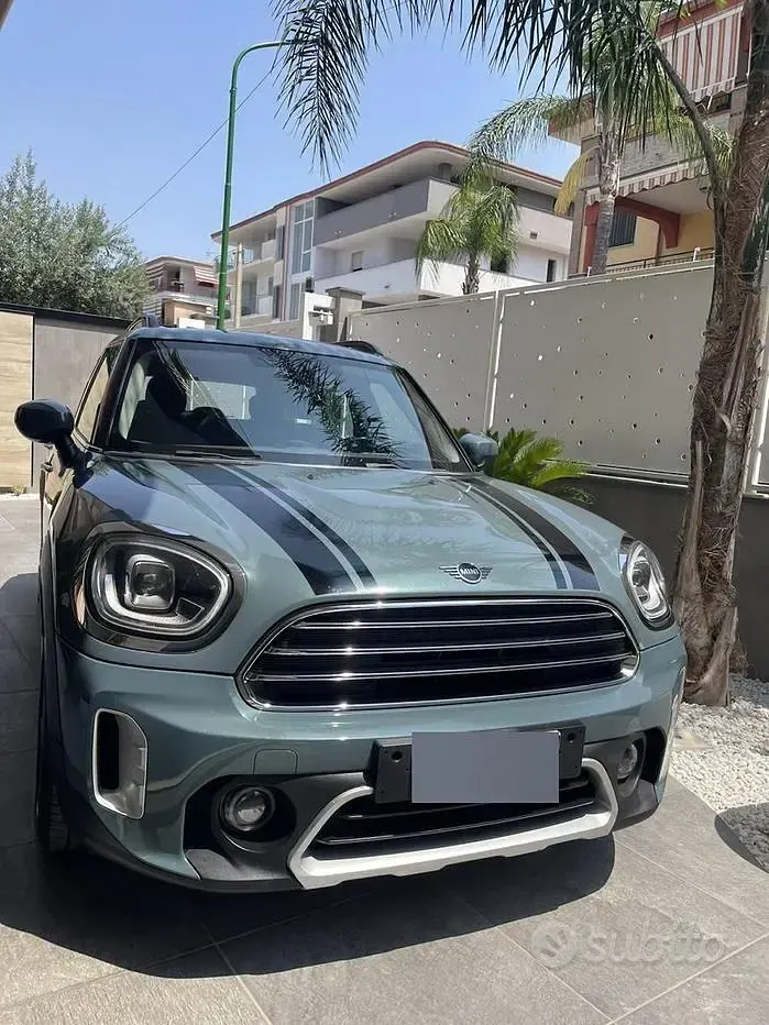 Usata Mini Countryman 116 CV (85 kW) 2021 Verde SUV