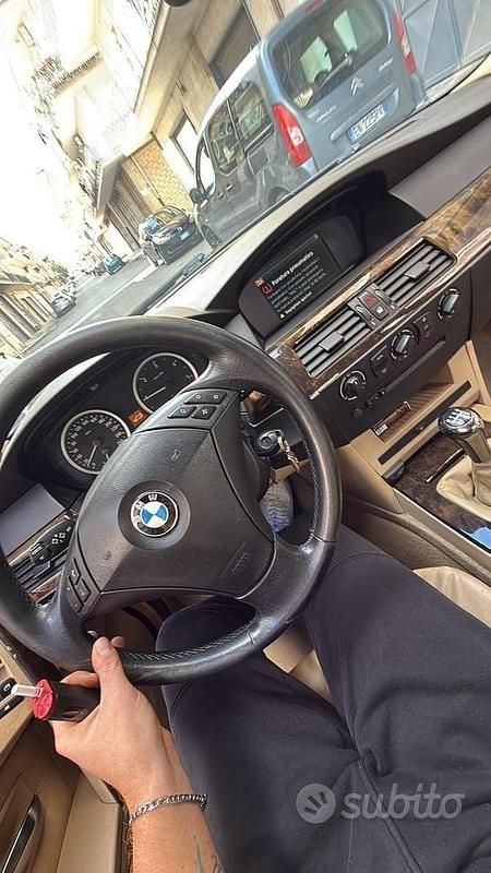 Usata BMW 530 2004 Blu Berlina