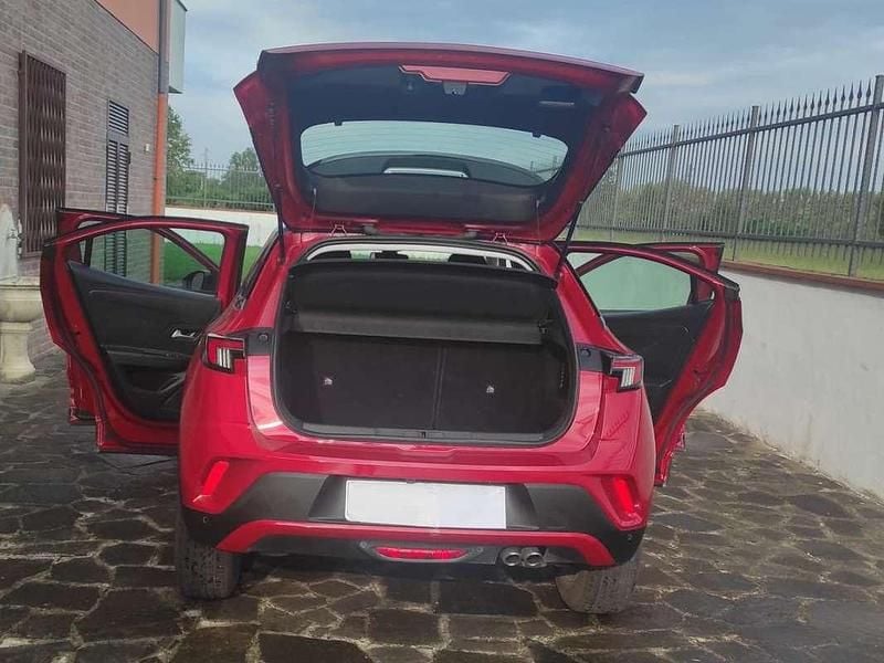 Usata Opel Mokka Edition 131 CV (96 kW) 2021 Rosso SUV
