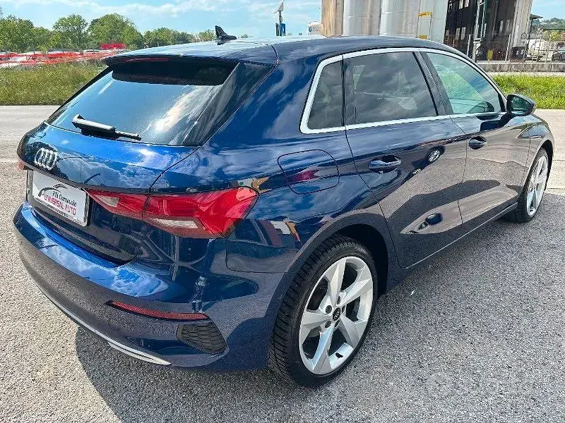 Usata Audi A3 150 CV (110 kW) 2022 Blu Berlina