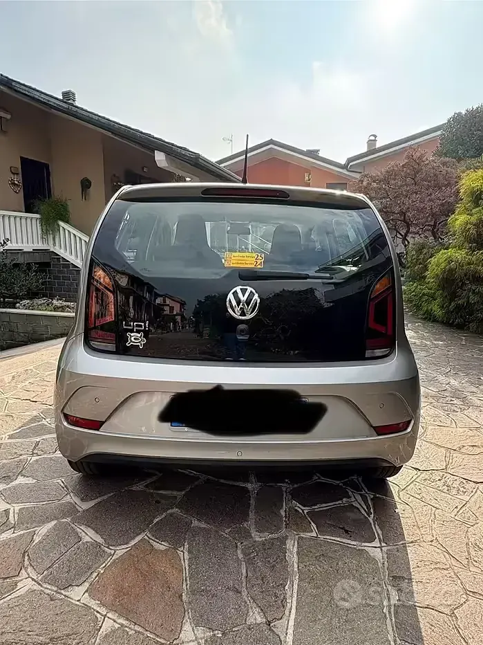 Usata VW up! Move 60 CV (44 kW) 2018 Grigio Utilitaria