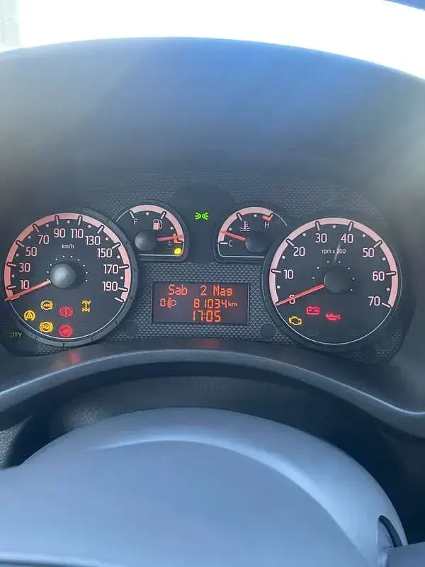 Usata Fiat Panda 4x4 Climbing 69 CV (50 kW) 2011 Grigio Utilitaria
