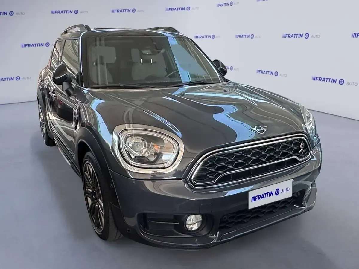 Usata Mini Cooper SD Countryman Hype 190 CV (139 kW) 2019 Antracite SUV