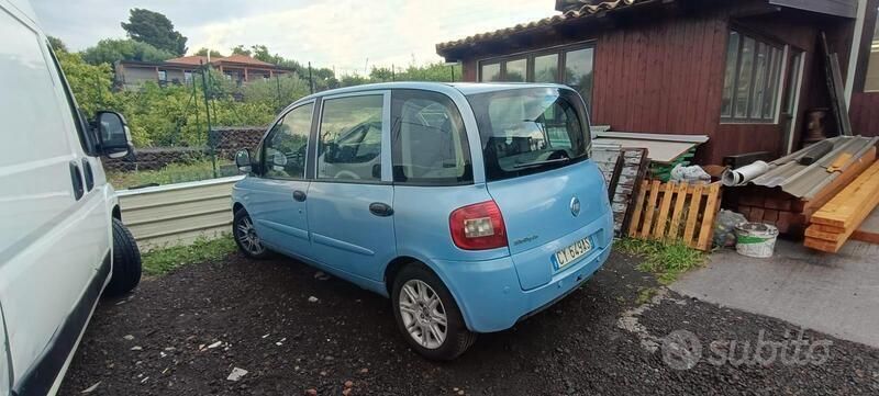 Blu Usata 2006 Fiat Multipla Monovolume | 3500 € (Cara) - Immagine 1/4