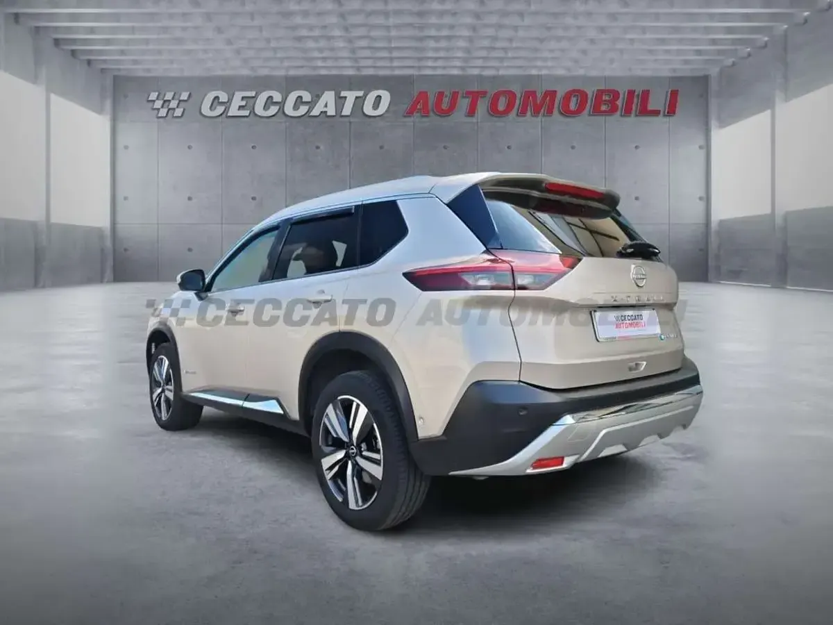 Usata Nissan X-Trail Tekna 204 CV (150 kW) 2022 Beige SUV