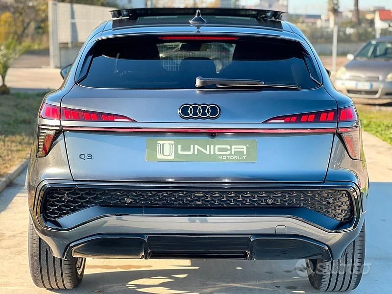 Nuova Audi Q3 Sportback S-Line 150 CV (110 kW) 2025 Grigio SUV